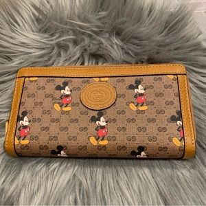 GUCCI GG Disney X Mickey Mouse Zip Around Wallet Authentic